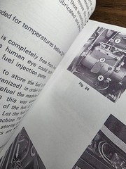 Massey Ferguson MF 300 Crawler Owner’s Operator’s Manual 1436 304 M1 5/74