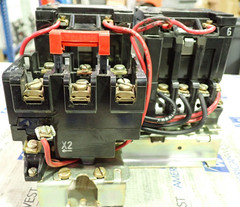 Square D 8736SAO16 Reversing Starter Size 00 2HP 600VAC 3 Phase 120V Coil S705