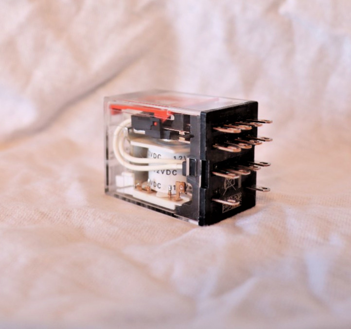 A054E368 Cummins Onan Control Relay Transfer Switch Controller 12VDC ATS Relays