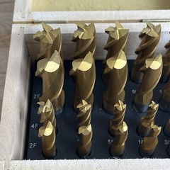 Interstate 3/16 to 3/4″ – 2 And 4 Flute Square HSS End Mill Set – 92000439 – New