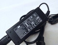 3M Versaflo TR-340 Lithium Ion Battery Charger w/ Power Supply