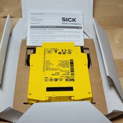 Sick FX3-XTIO84002 Safety Controller 1044125 24VDC