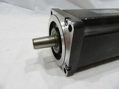 Tamagawa SEIKI 1008N8280E235 AC Servo Motor 2.0 KW 200 V 50601-0054