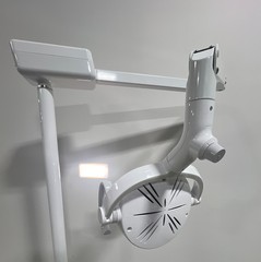 2022 Belmont Clesta LED Dental Light Post Mount Model AL301R . Clean! Excellent!