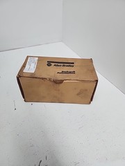 Allen-Bradley Z-33898 Disconnect Handle for 1492R 30A & 60A *NOS*