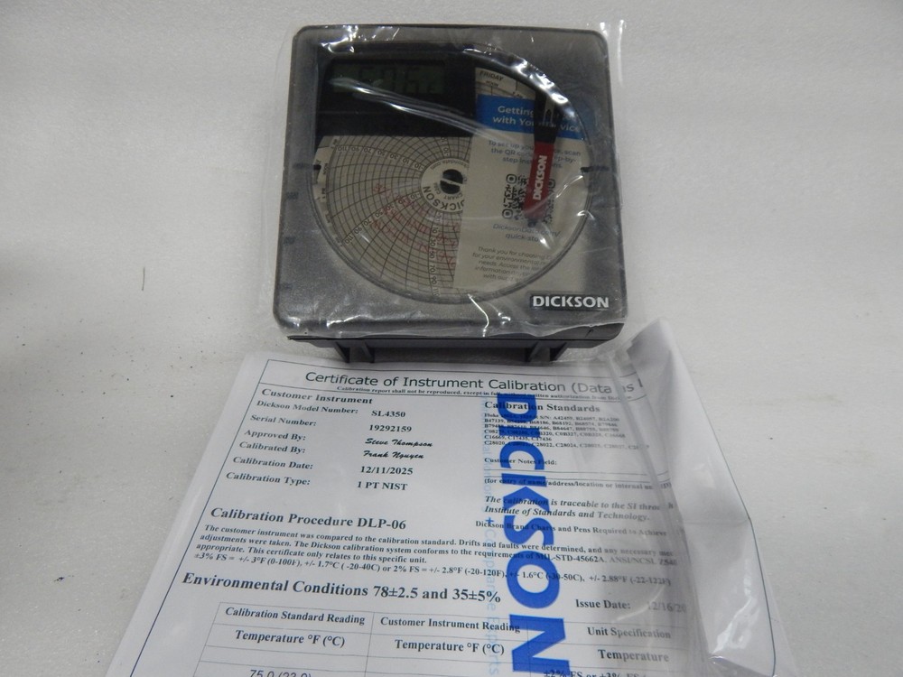 Dickson 4″ Circular Chart Recorder SL4350, 7 Day, 24 Hour, calibration 12/2025