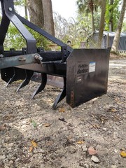 Box Blade/Scraper 48 in. Cat. 1, 3-pt. Hitch, 4 Rippers, NorTrac Brand w/Manual