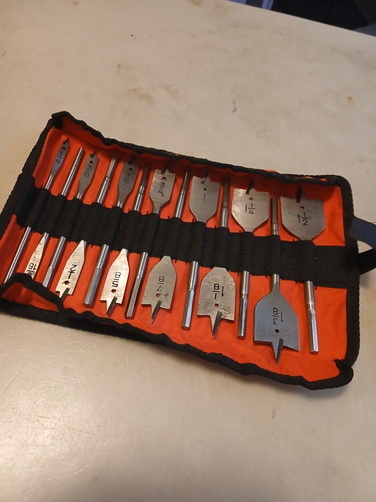 Never Used 13 PIECE SET CRAFTSMAN WOOD PADDLE BITS