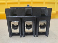 EATON CC3200 Type CC Molded Case Circuit Breaker, 240 VAC, 200 A, 10 kA Interrup
