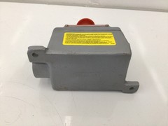 APPLETON ELECTRIC EFDB110-UM1 1 Gang, Head Push Button Emergency Stop