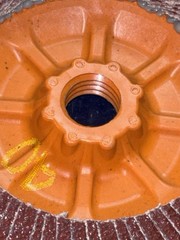 Two Walter 4-1/2” 40 Grit Spin-On Enduro-Flex 06B454 4.5″ X 5/8-11 2 Flap Disc