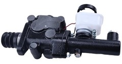 3EC-36-31710 Master Cylinder Fits Komatsu FD40T-7 FD45T-7 FD40T2-7 FD40ZT-7