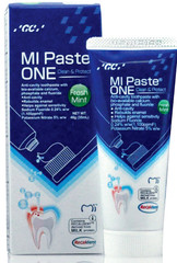 GC MI Paste Fresh Mint Anti-cavity Toothpaste with RECALDENT Tech