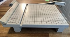 VINTAGE 12″ Boston 2612 Cast Iron & Wood Guillotine Paper Cutter Trimmer