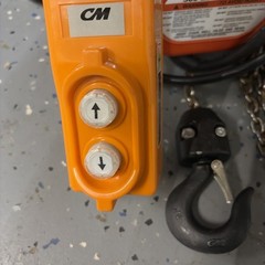 CM SHOPSTAR 300 Lb Electric Chain Hoist 115V 16FPM 10 Ft Reach W/Cord Reel
