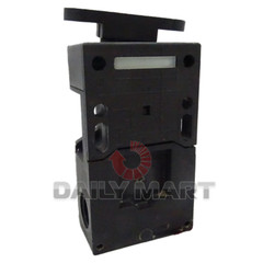 New In Box SCHMERSAL AZ15ZVRK-1476-1 Safety Door Switch AC-15 500V