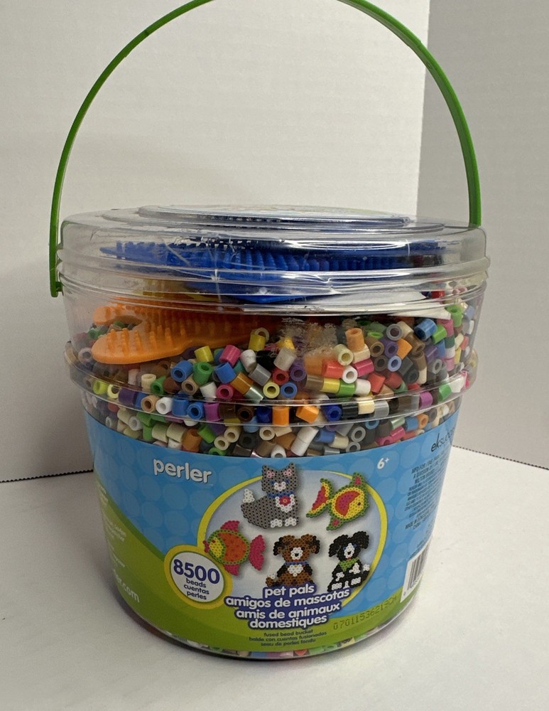 Pet Pals Activity Bucket Fuse Bead Craft Kit 8500 Pieces Imaginative Play