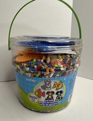 Pet Pals Activity Bucket Fuse Bead Craft Kit 8500 Pieces Imaginative Play