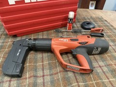 Hilti DX5 Powder Actuated Nailer w/ MX 72 Magazine