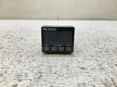 Keyence AP-C30KP Digital Pressure Sensor 12-24 VDC APC30KP (TSC)