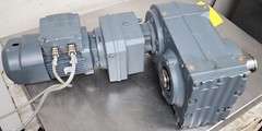 Sew-Eurodrive FA67B-R37-DR63S4/BR 0.12kW 1380rpm/1.6 1680rpm/1.9 [F2F]