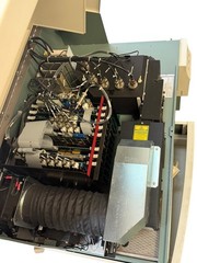BD BECTON DICKINSON FACSCALIBUR FLOW CYTOMETER E5465
