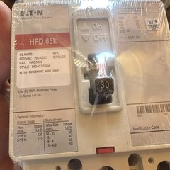 Eaton HFD3030 Circuit Breaker 30A 3 Pole 600VAC/250VDC Trip Indicator