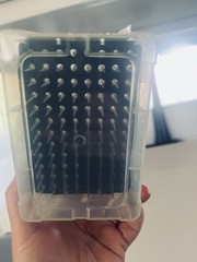 10 uL Clear DNase/RNase Free Non-pyrogenic Pipette Tips 10 Racks 96 Tips/Rack