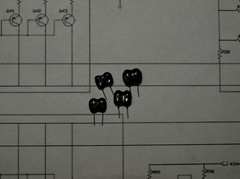 4 pcs Cornell Dubilier Silver Mica Capacitors, 33pF 300V ±5%