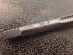 Irwin Hanson 1740ZR M10x1.5mm 4Flute Carbon Steel Plug Tap (BN380)