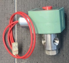 Asco Red Hat 8320G045 3-Way Solenoid Valve 1/8″ NPT 24VAC – NOS