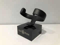 BELL & ROSS Watch Support – For 1x Watch – 2.5 x 5 x 5 Cm