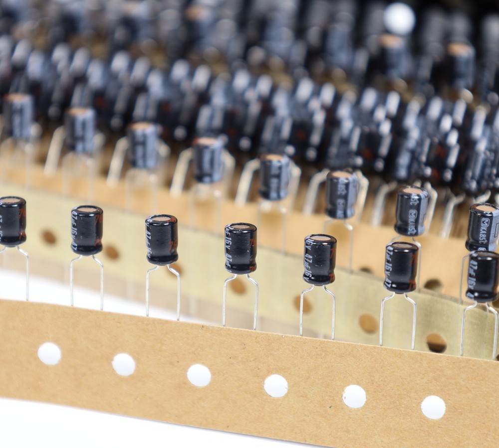 2,000PCS Panasonic 47µF 16V Radial Electrolytic Capacitor 5x7mm ECE-A1CKA470B