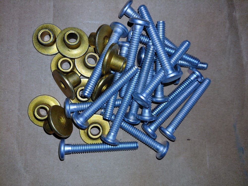 Peterbilt 379 Hucks & Collars – 1/4″ Large Flange Collars USA – Pack of 100