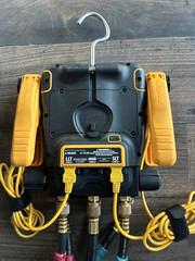 Fieldpiece SM382V SMAN Wireless Refrigerant Manifold 3-Port w Bag & Hoses A2L #4