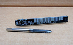 OSG EXO VC10 1105610808 8-32 H3 3S/P Plug Tap TiCN