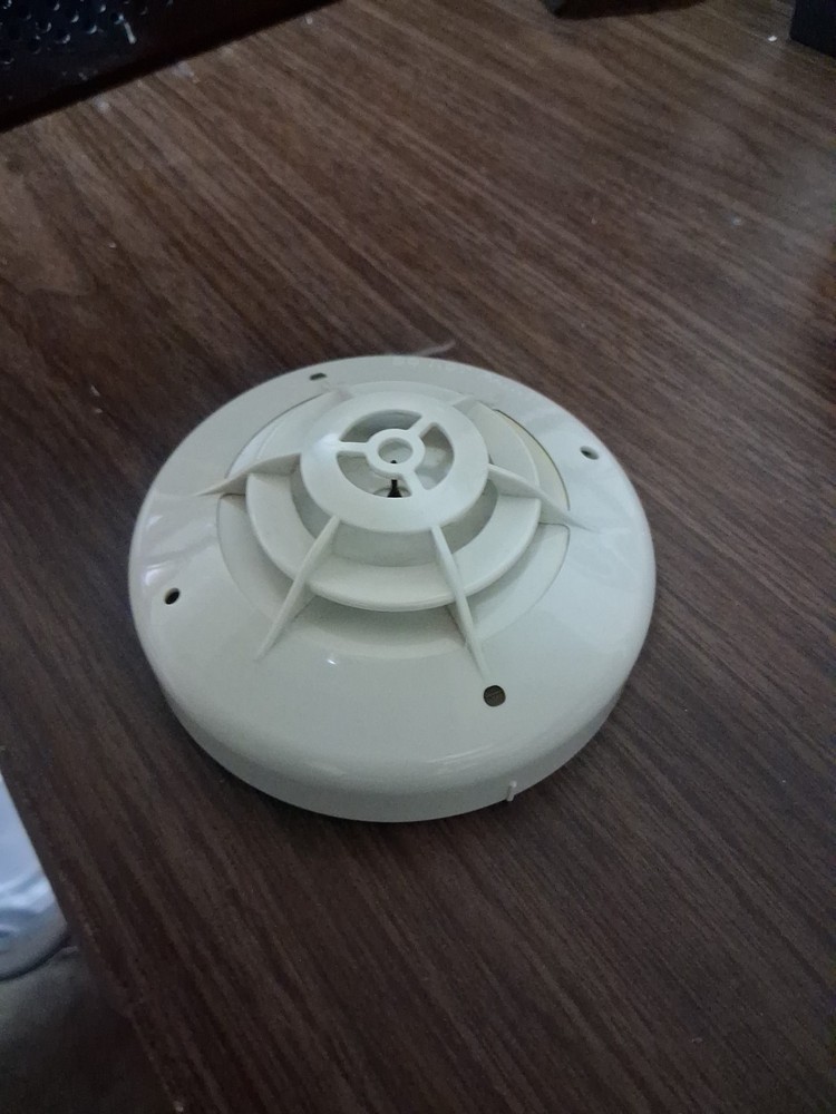 Silent Knight SD505AHS Addressable Heat Sensor – White