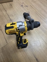 DEWALT DCD999 20V Brushless 1/2″ Hammer Drill Flexvolt Compatible