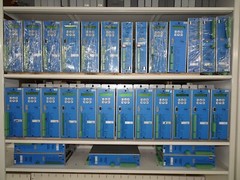 *PRISTINE* FAS4014 POSIDRIVE 0.75KW 1HP 400/480VAC IP20 W/ PRINTED MANUAL (481)