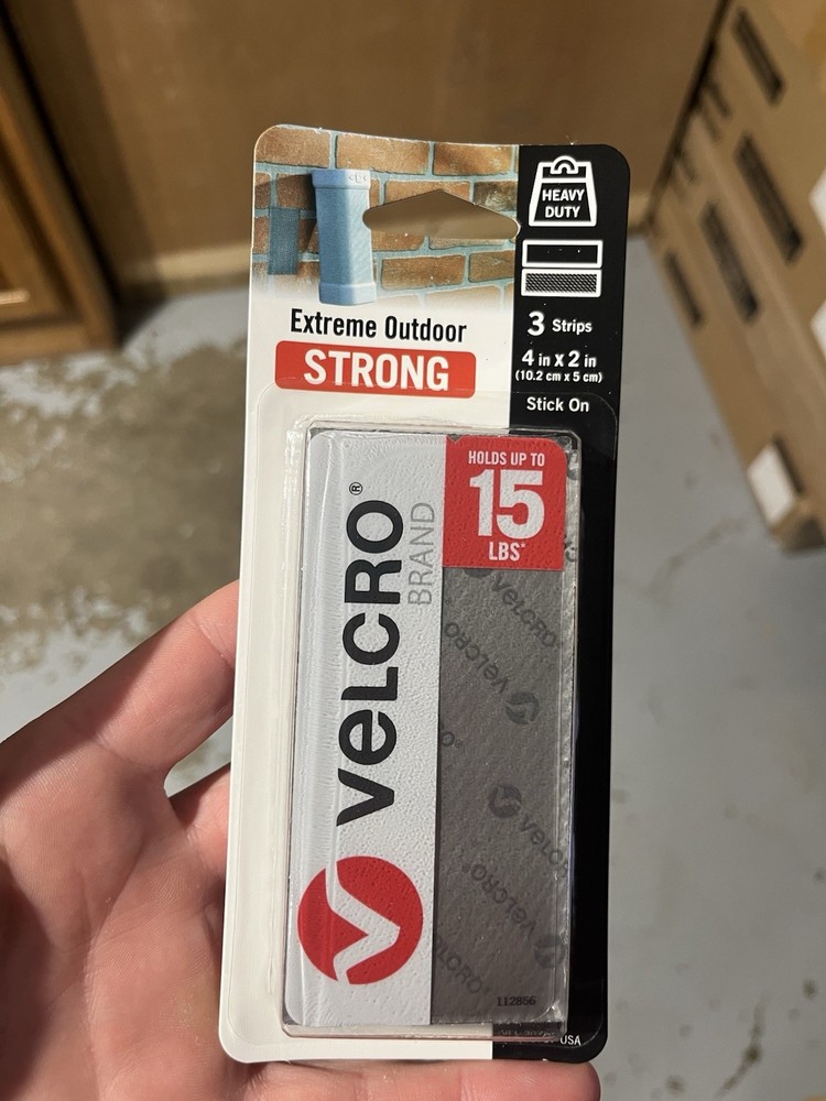 VELCRO Brand Extreme Outdoor Strong – 3 Strips 4in x 2in Holds 15 LBS