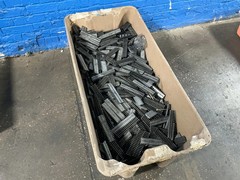 CLASP CORD LOCKS