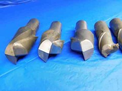 LOT OF 8 HSS SQUARE / CORNER RADIUS END MILLS CUTTING DIAMETERS 1″, 1 1/2, & 2″