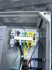 EMERSON SDN 4-24-100LP SOLA 85-264 VAC 24 VDC 3.8 AMP Setup