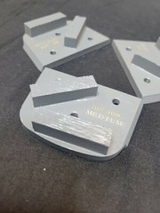 3 30/40 grit medium bond trapezoid diamond inserts concrete Lavina 2 segments