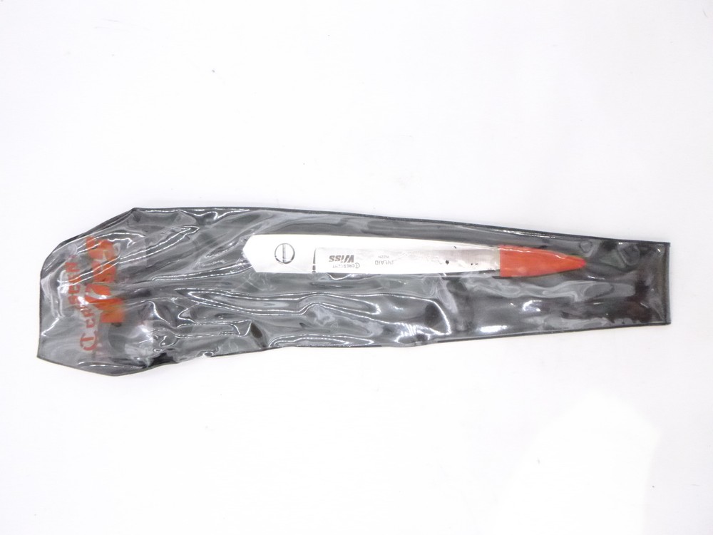Crescent Wiss 12-1/2″ Heavy Duty Steel Point Industrial Right-Handed Shears W22N