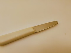 Dexter USA Clam Shellfish Oyster Knife 3 3/8″ Stiff Stainless Blade White S129