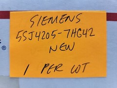 Siemens 5SJ4205-7HG42 Circuit Breaker 0.5A Amp 2-Pole Type NSJ 277V/480Y New