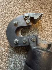 Utilco BLL-25HD Lineman Battery Hydraulic Cutting Tool **PART FOR REPAIR**