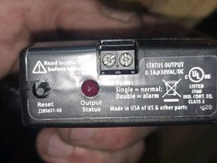 Veris Hawkeye 904 Self Calibrating Current Sensor 3.5-135A 20-75HZ LED Pulse