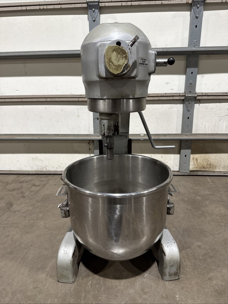 Hobart A-200T 20 qt Commercial Dough Mixer With Bowl 3 Speed Timer